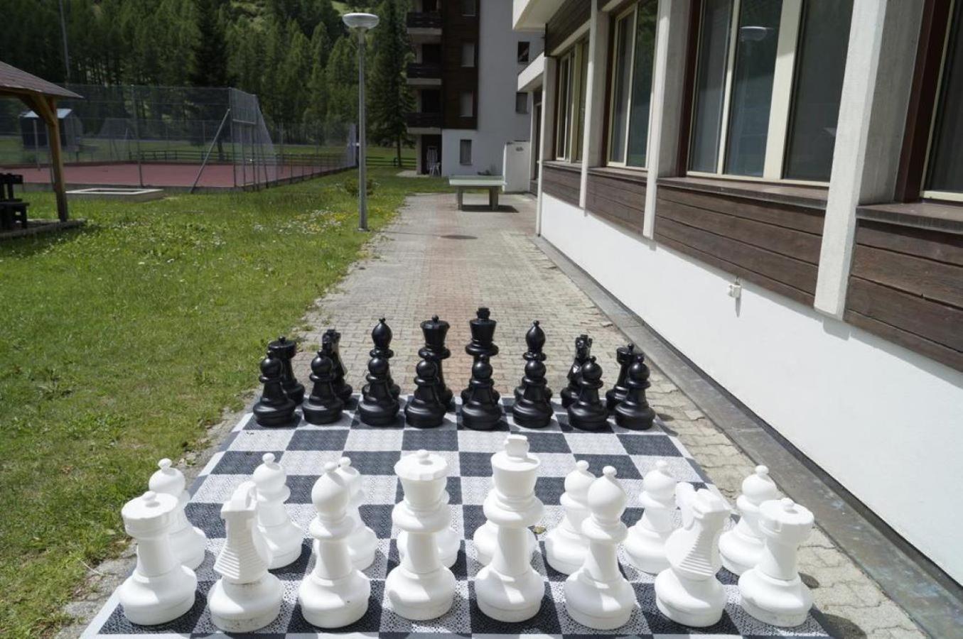 Monte Rosa Taesch, Apartments Mit Wellness Bereich Exterior photo