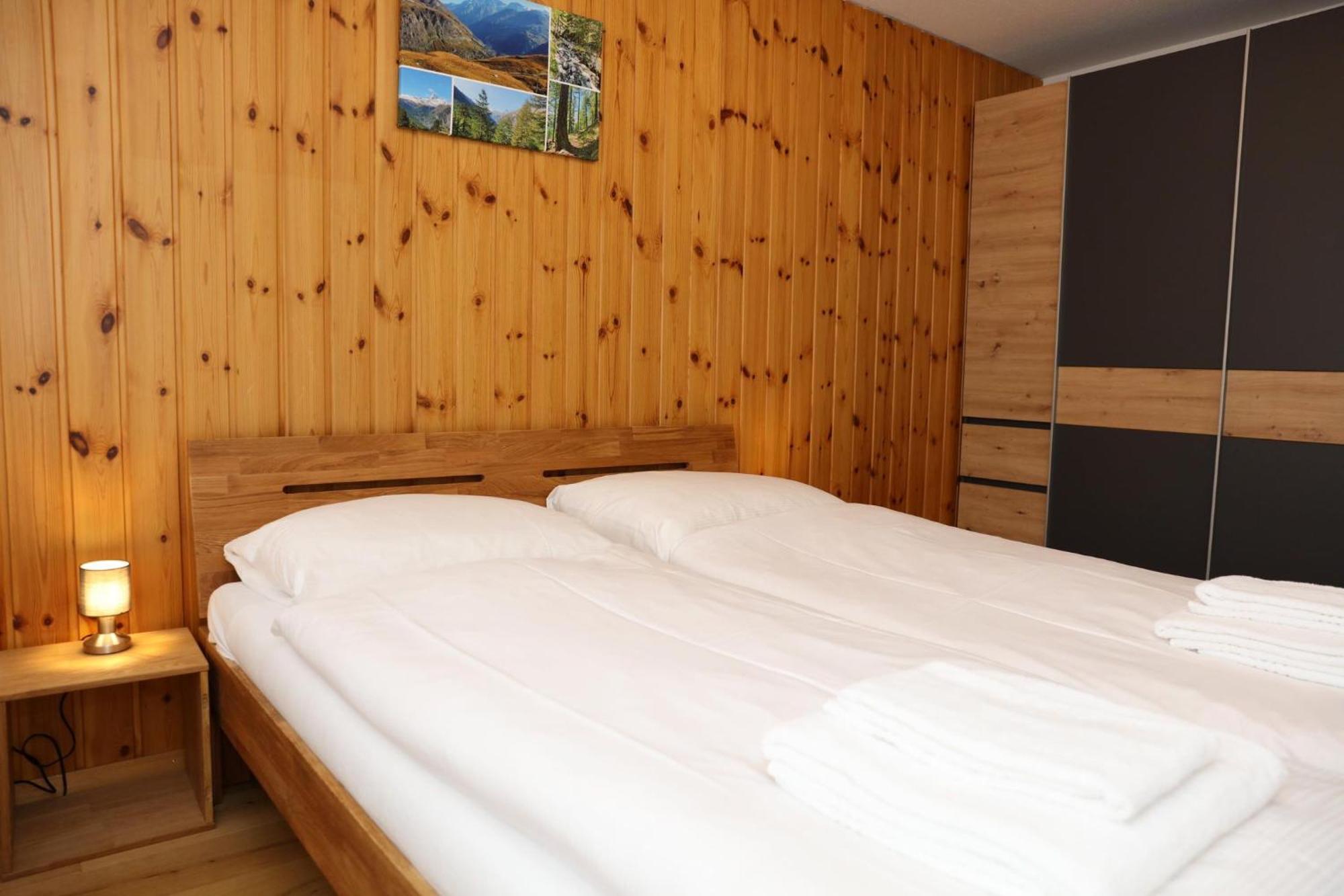 Monte Rosa Taesch, Apartments Mit Wellness Bereich Exterior photo