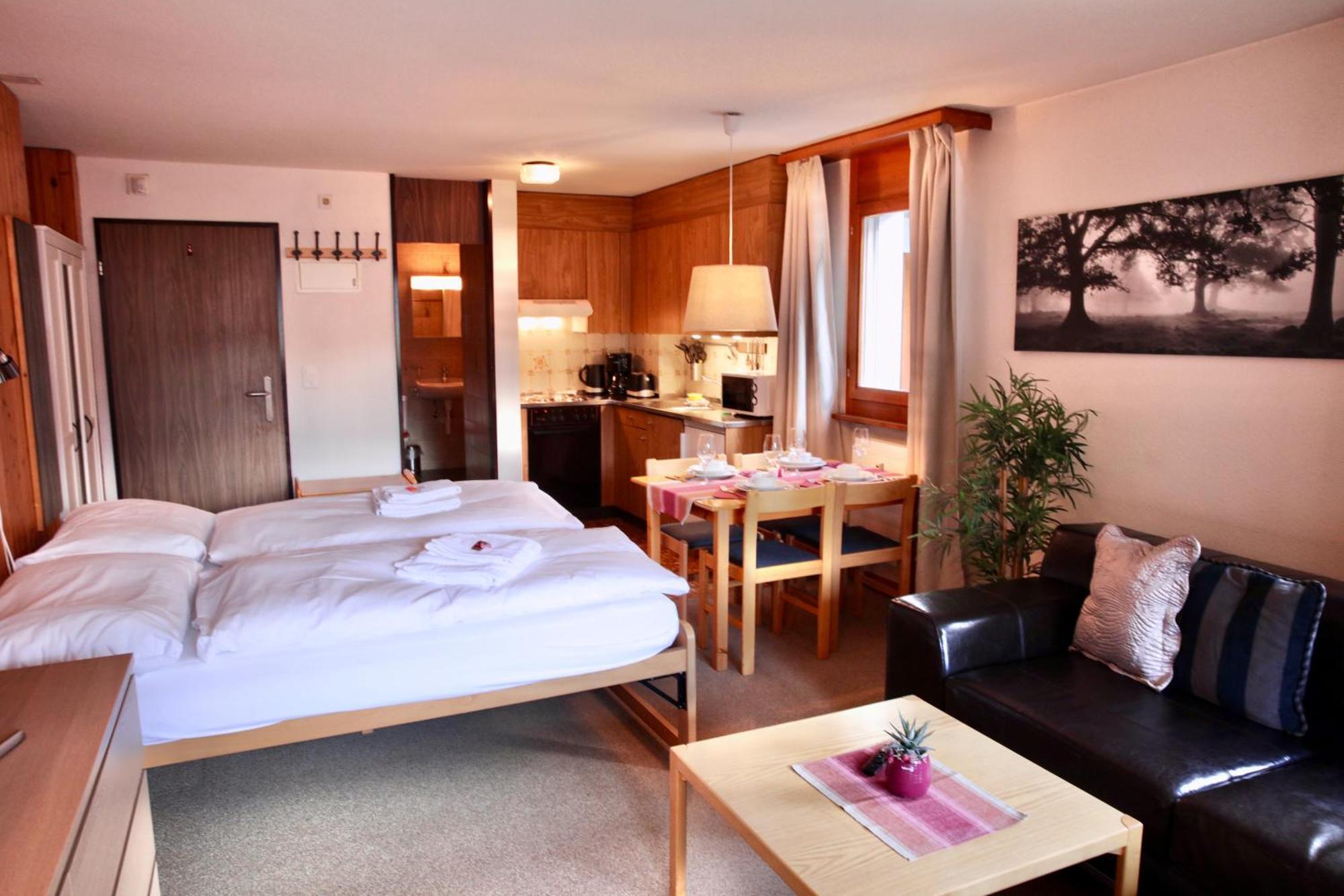 Monte Rosa Taesch, Apartments Mit Wellness Bereich Exterior photo