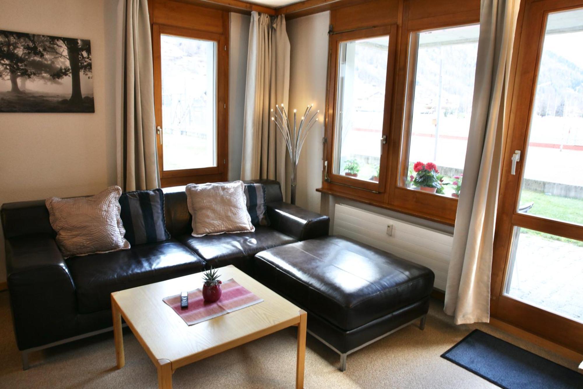 Monte Rosa Taesch, Apartments Mit Wellness Bereich Exterior photo