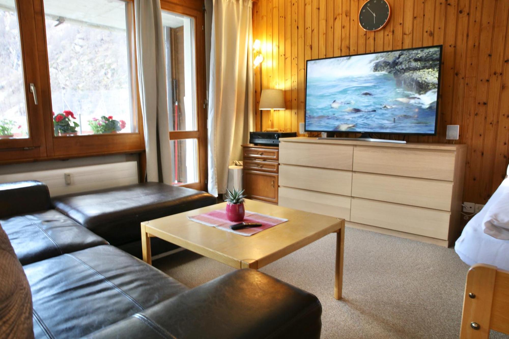 Monte Rosa Taesch, Apartments Mit Wellness Bereich Exterior photo